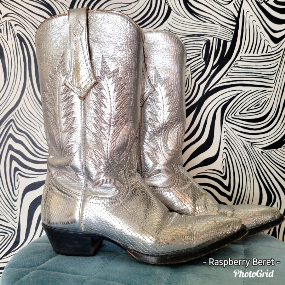 Larry Mahan Silver Snakeskin Western Boot